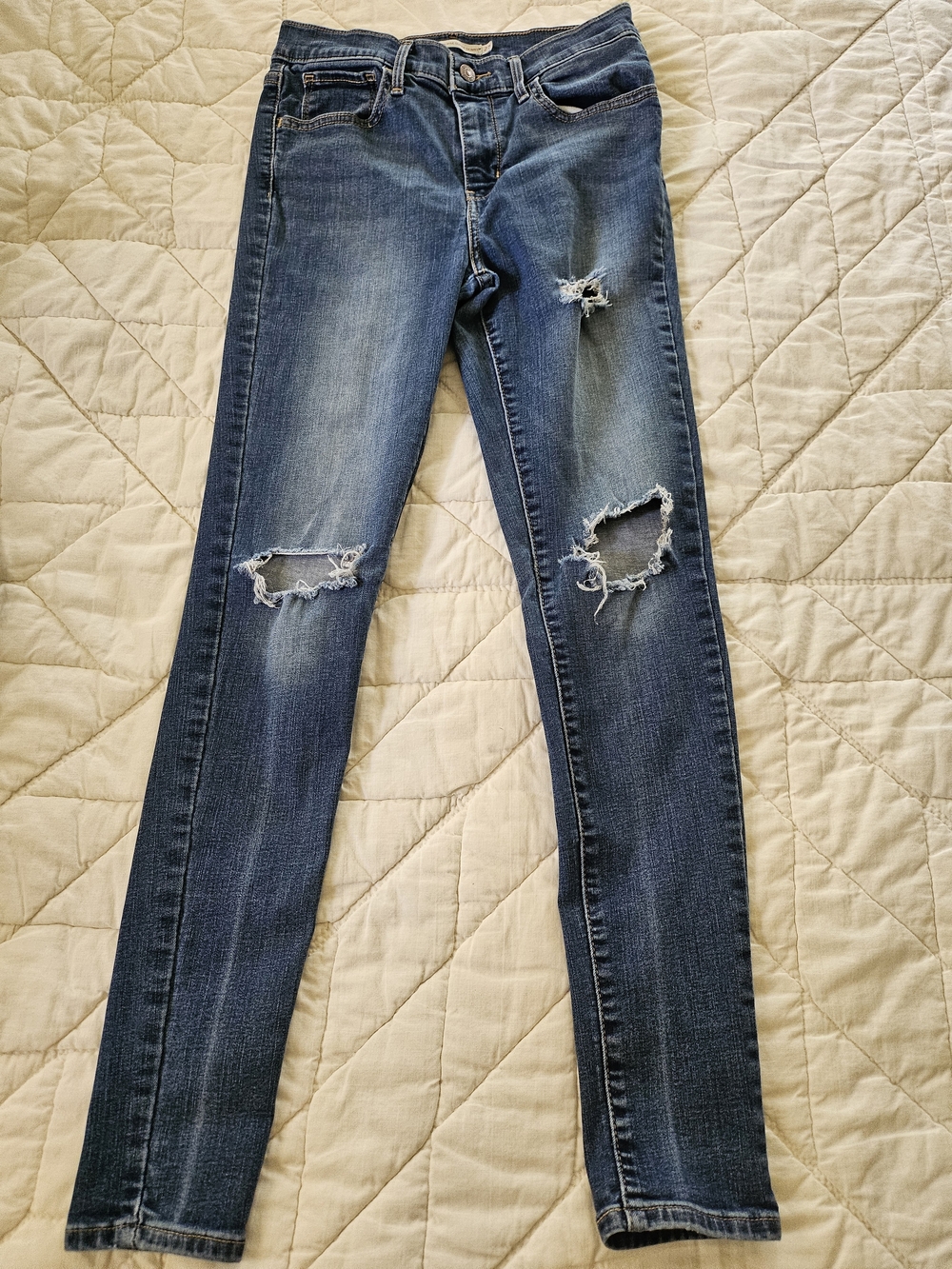 Levi's 720 Distressed, High Rise Super Skinny Jeans -  Size 27